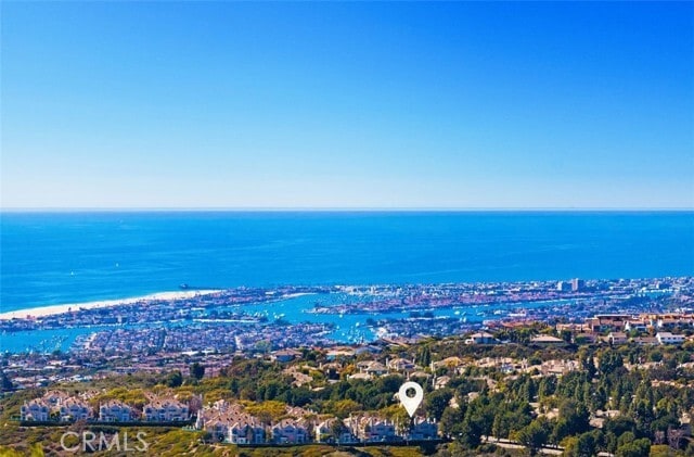 Building Photo - 4 Chandon