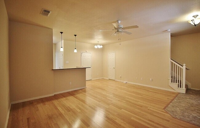 Building Photo - 5306 Bexar St