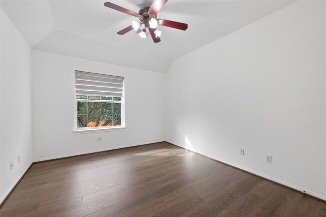 Building Photo - 3839 Lakeridge Canyon Dr