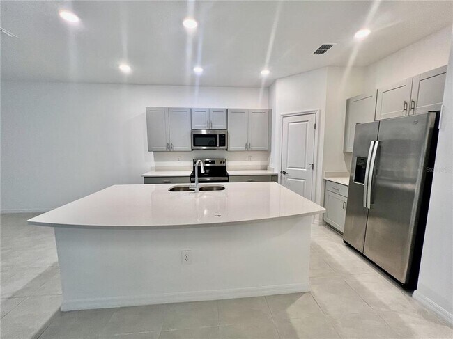 Building Photo - 1287 Axel Graeson Ave