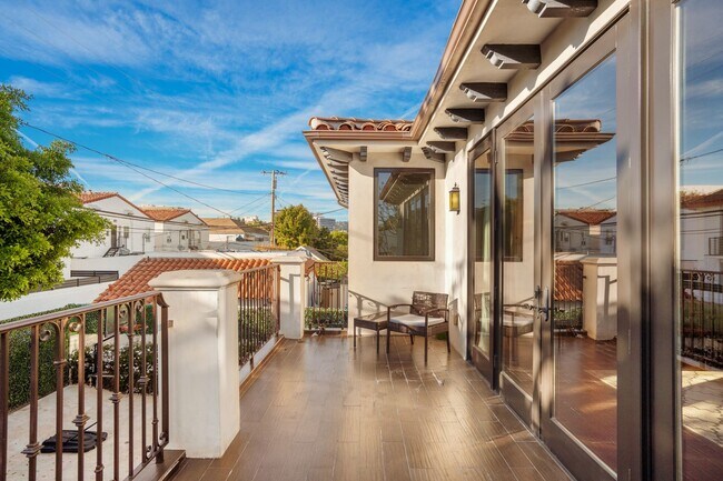 Building Photo - Beverly Hills Luxury Villa with Resort-Style Pool & Spa