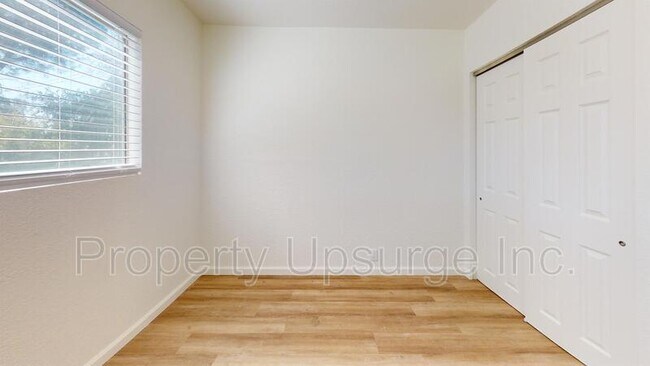 Building Photo - 2741 Marilyn Ave