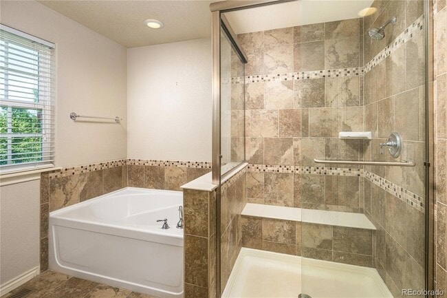 Building Photo - 1067 Uinta Way