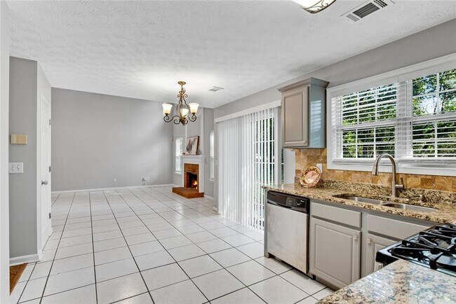 Building Photo - 1826 Chasewood Park Dr