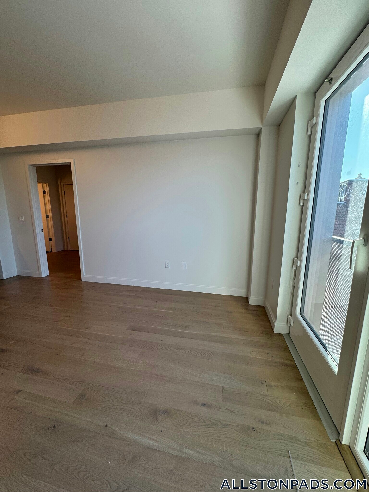 Building Photo - 55 Brighton Ave