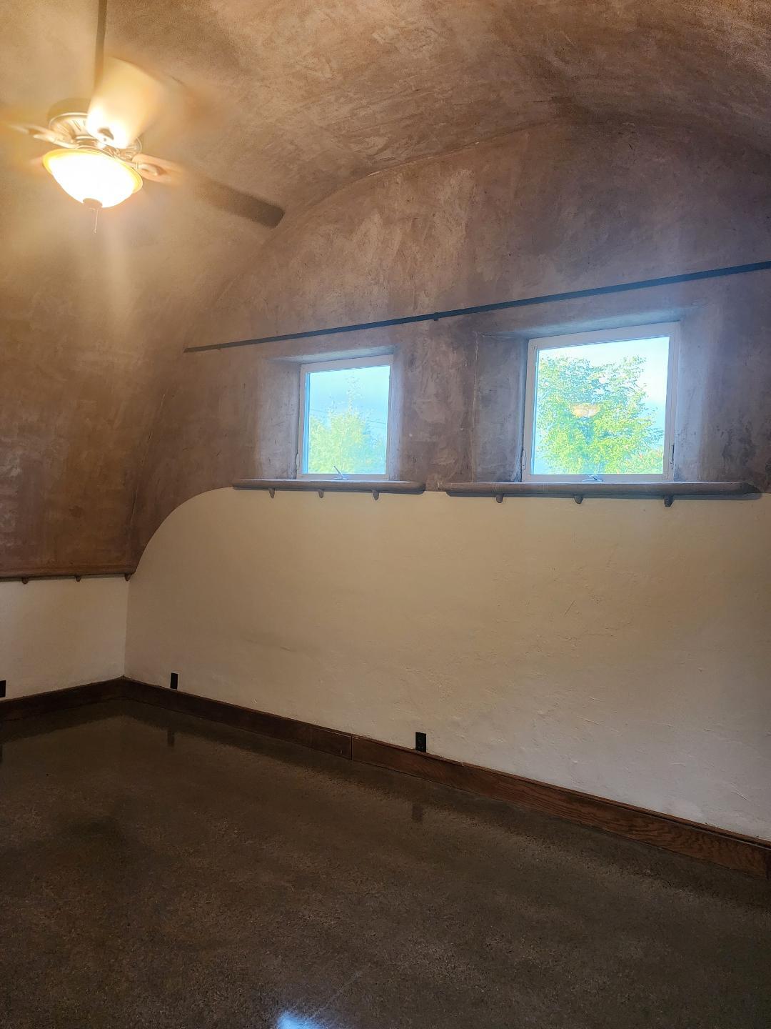 Building Photo - 353 Etna Rd