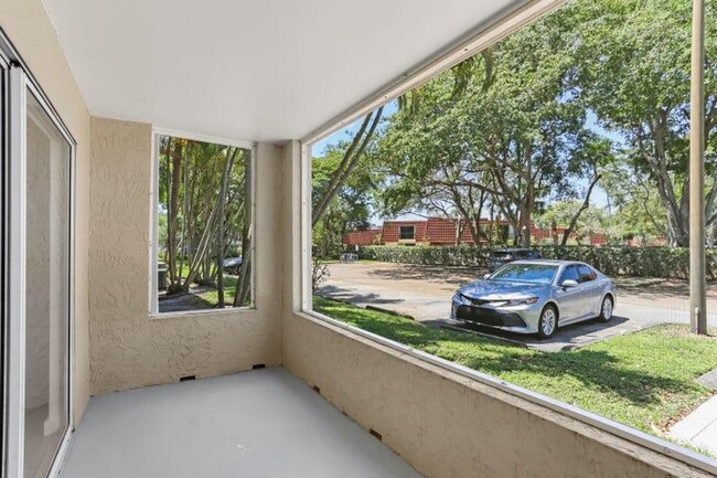 Building Photo - 1780 Palm Cove Blvd