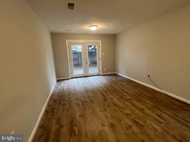 Building Photo - 1400 Admiral Dr
