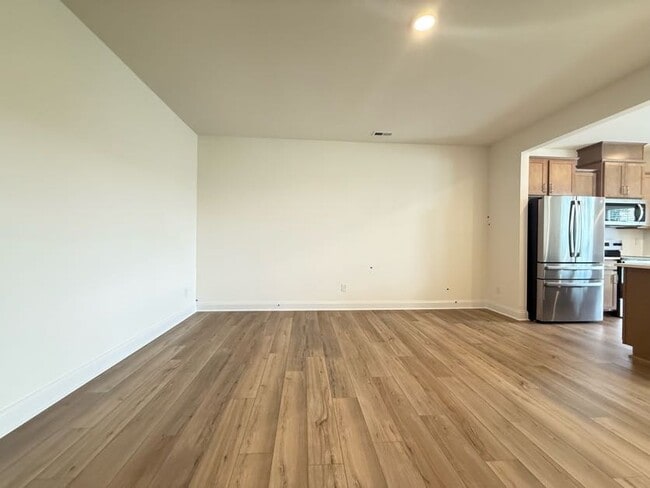 Building Photo - 3 Bedroom One Garage Single Family
