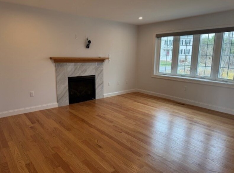 Building Photo - 78 Mountain Rd