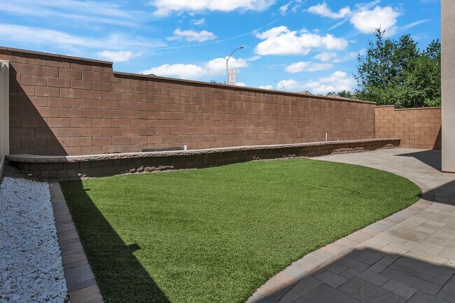 Building Photo - 4245 Powell Way