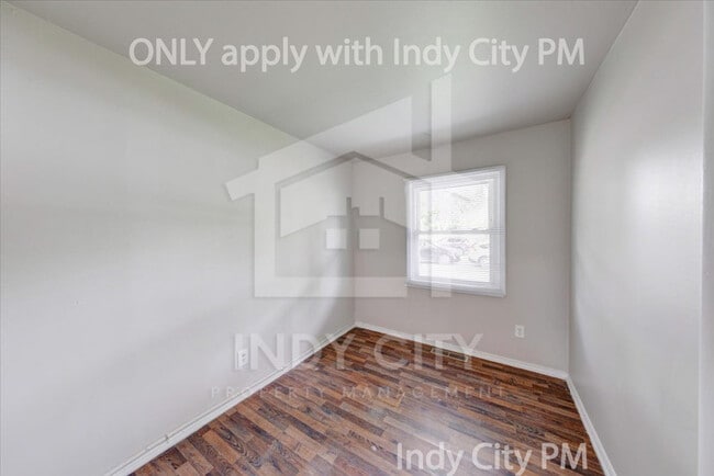 Building Photo - 3232 Normandy Rd