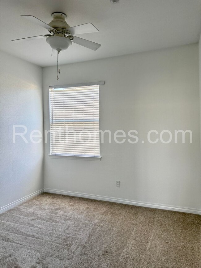 Building Photo - 8926 Spectrum Center Blvd