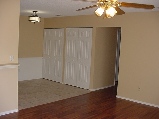 Building Photo - 4037 NW Cinnamon Tree Cir