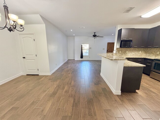 Building Photo - 8216 Casa Verde Rd