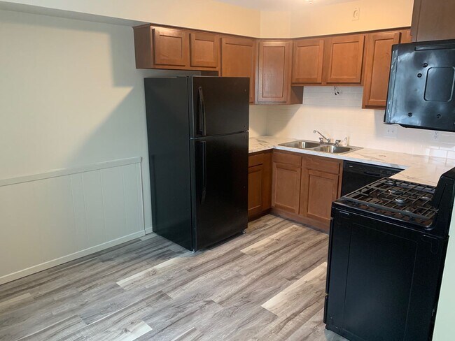 Building Photo - Indian Village Apartments -  1 Bed/1 Bath ...