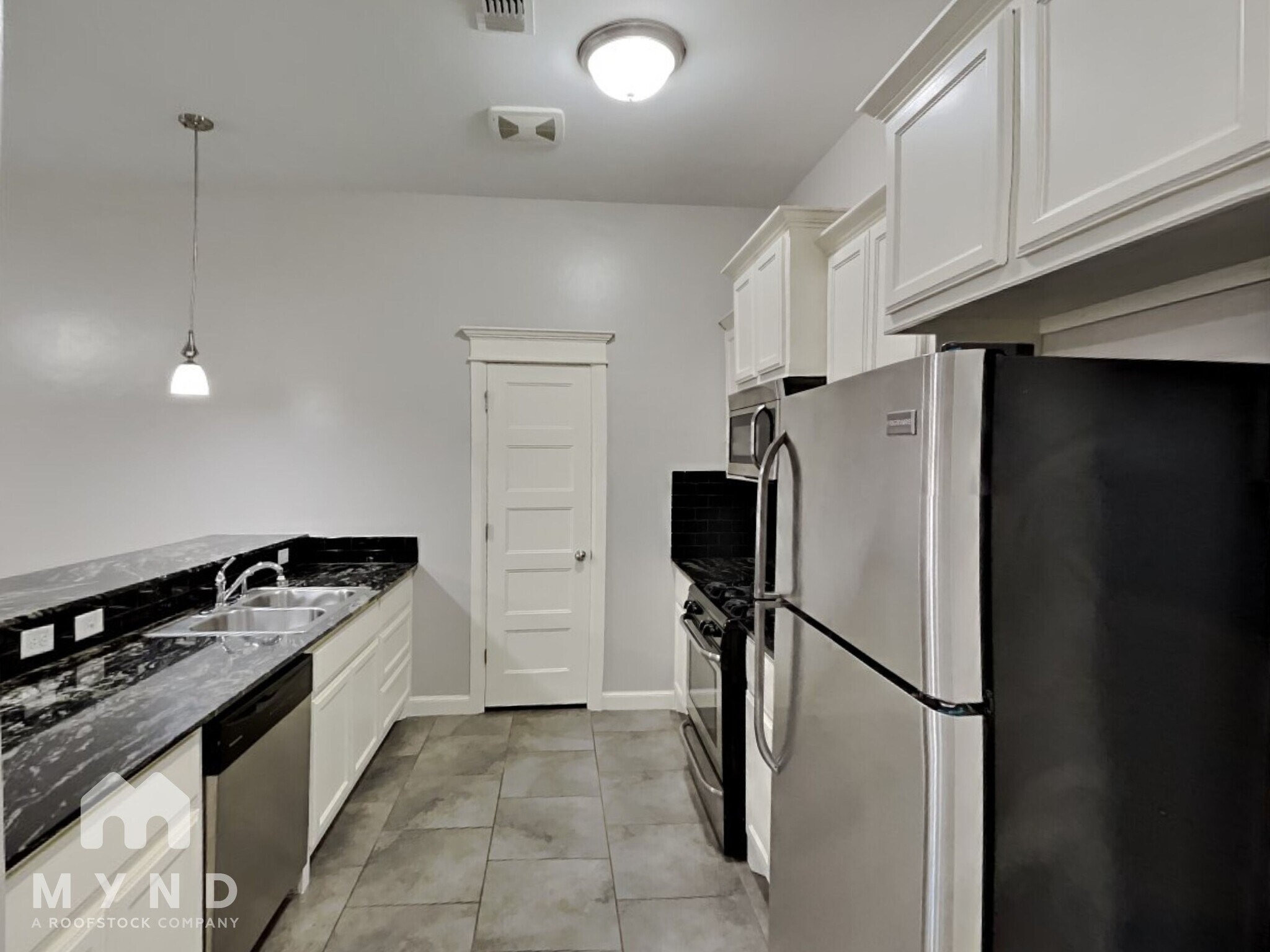 Building Photo - 18121 Manera Wy