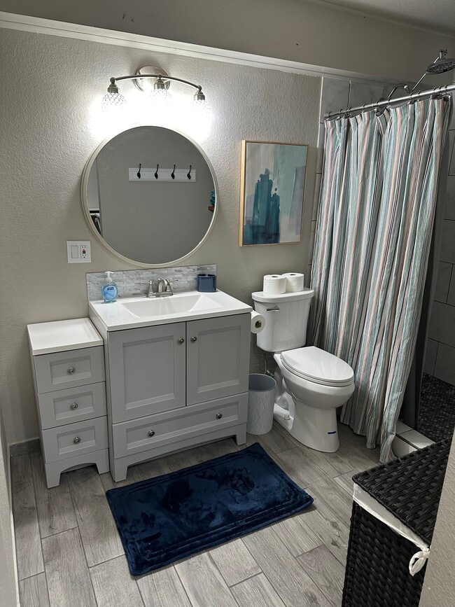 Building Photo - 11916 Barrett St