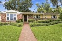Building Photo - 1228 Spring Lake Dr