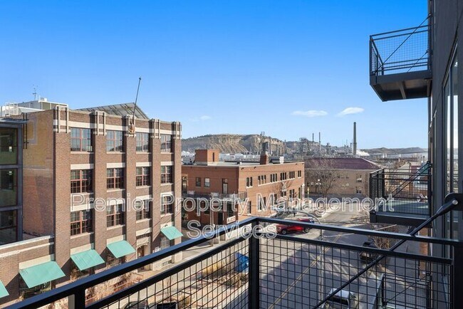 Building Photo - 2310 First Ave N