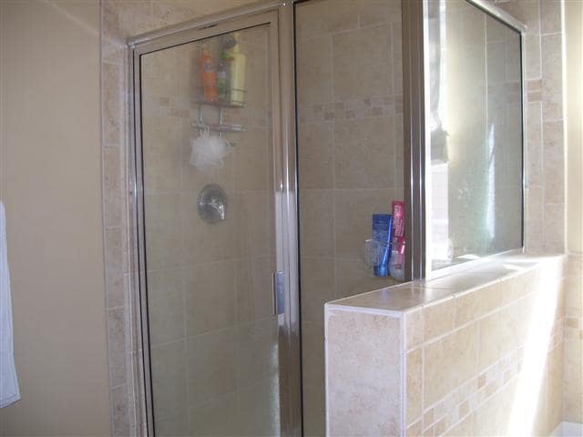 Building Photo - 35 Chapel Lake N