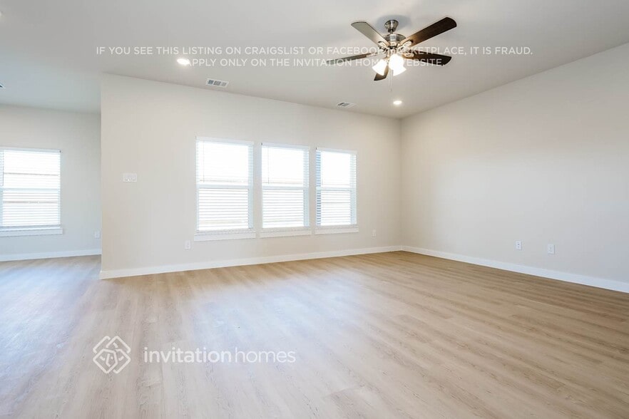 Building Photo - 434 Amberville Dr