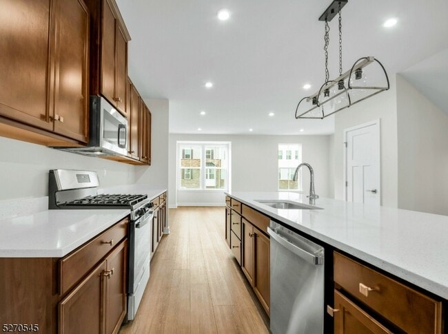 Building Photo - 19 Peckwell St