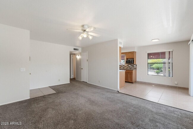 Building Photo - 16657 E Gunsight Dr