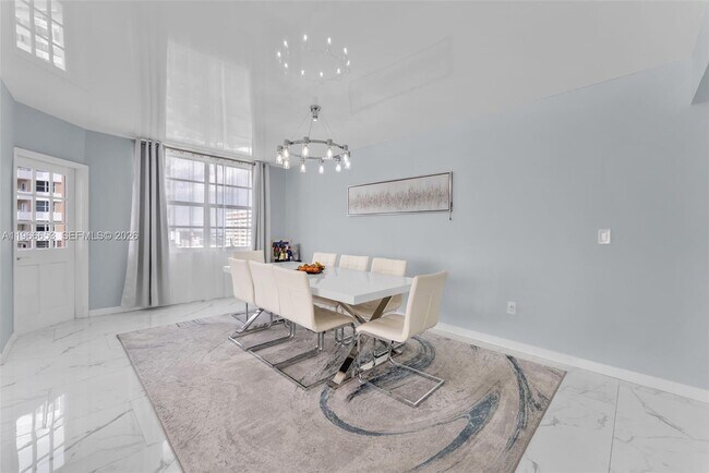 Building Photo - 1980 S Ocean Dr