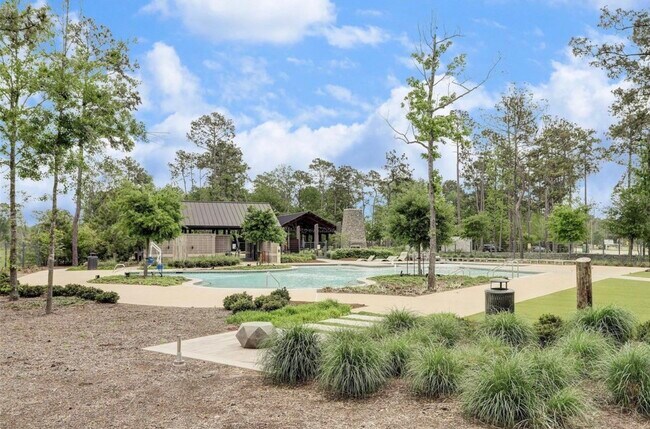 Building Photo - 11802 Radura Rd