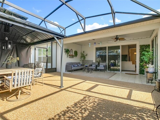 Building Photo - 790 Carmel Ln