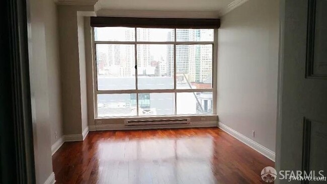 Building Photo - 300 3rd St