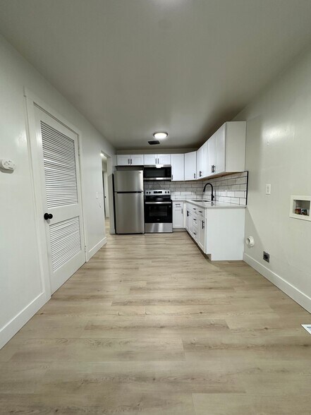 Building Photo - 1340 S 200 E