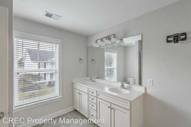 Building Photo - 4917 W Liberty Park Cir