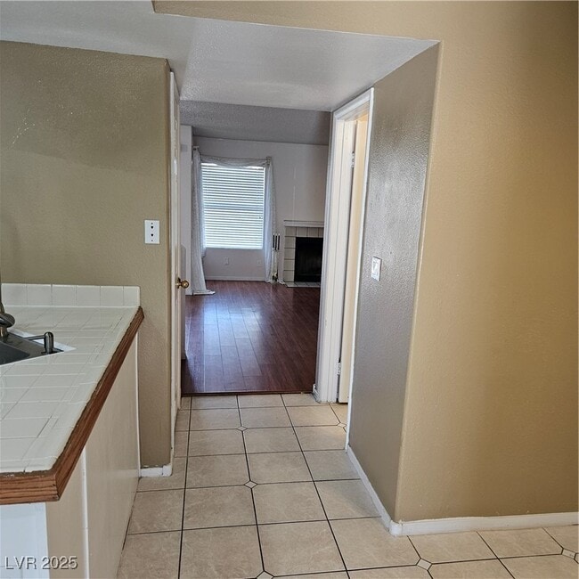 Building Photo - 9516 Wooden Pier Way