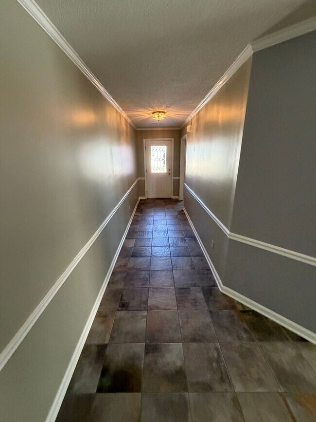 Building Photo - 1147 Junco Cove