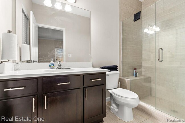 Building Photo - 5570 Arbor Chase Dr