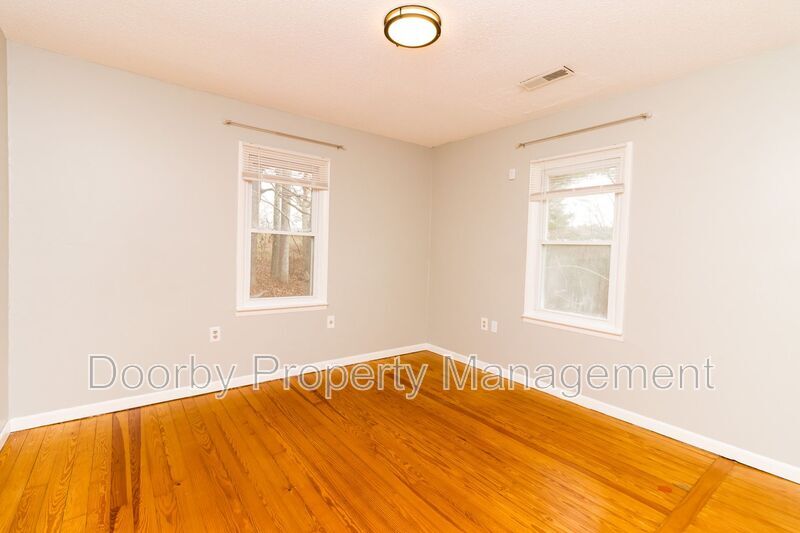 Building Photo - 11412 London Ln