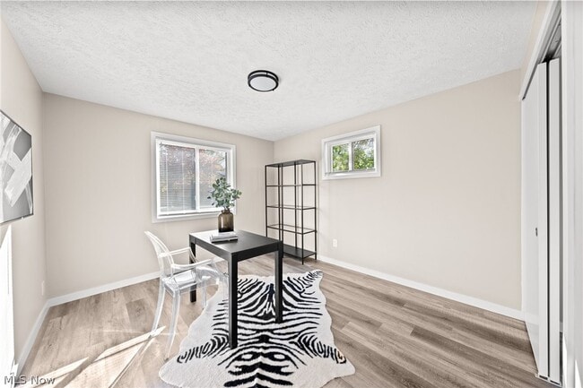 Building Photo - 1673 Southbend Dr