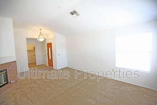 Building Photo - 6853 N 78th Ave