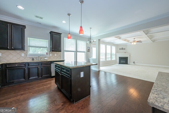 Building Photo - 1675 Great Heron Cove