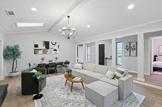 Building Photo - Luxury 5-Bedroom Retreat with Pool & Game Room