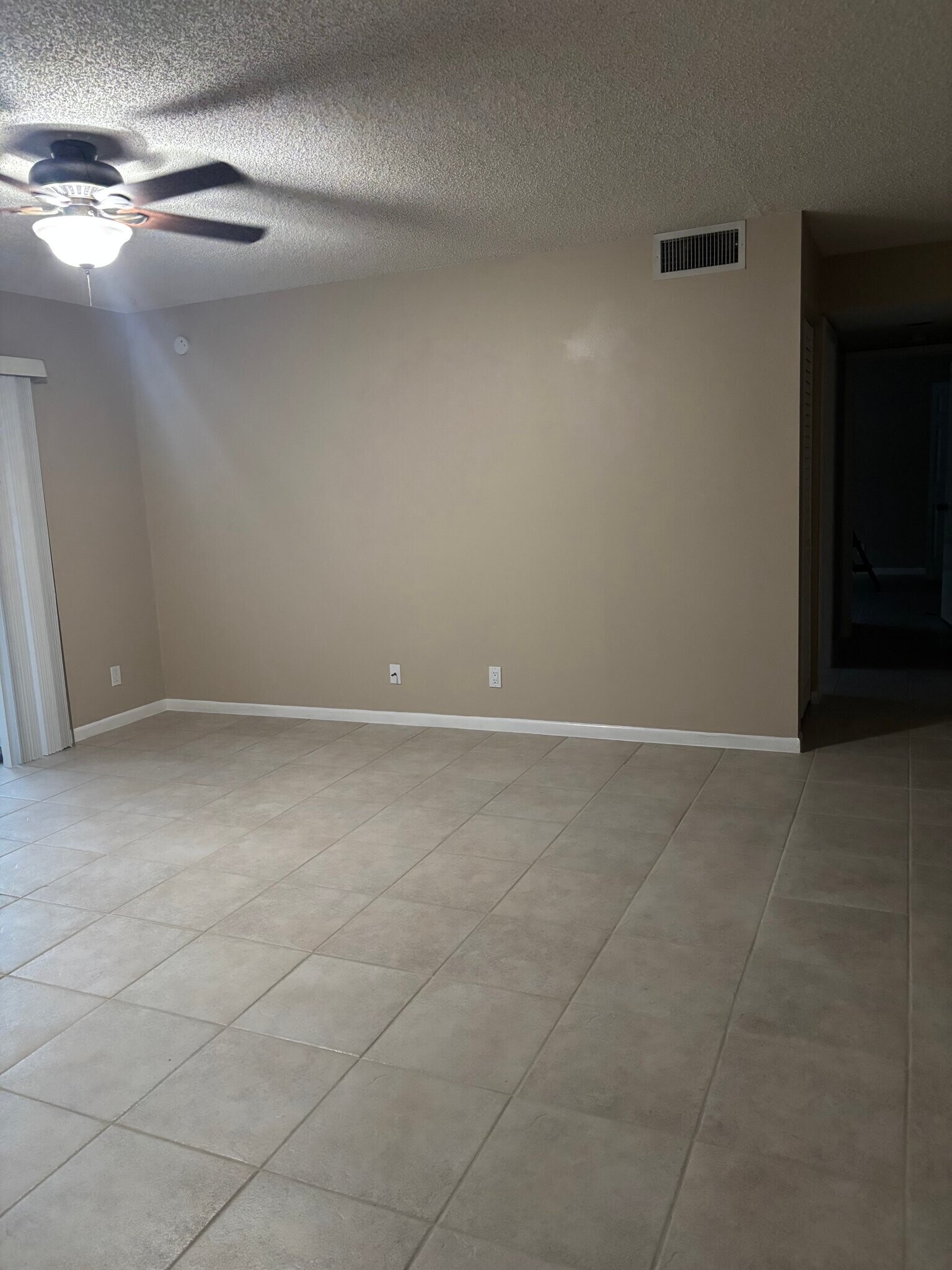 Building Photo - 2504 SE Anchorage Cove