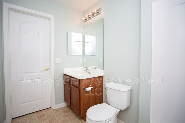 Building Photo - 87 Highbridge Ln