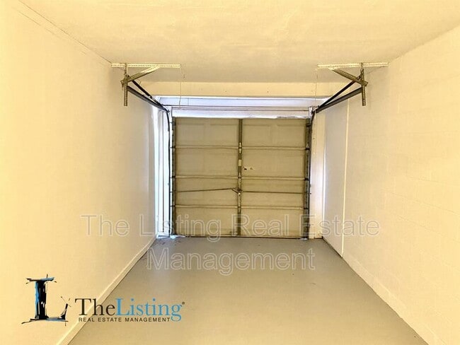 Building Photo - 87 Griggs Ave