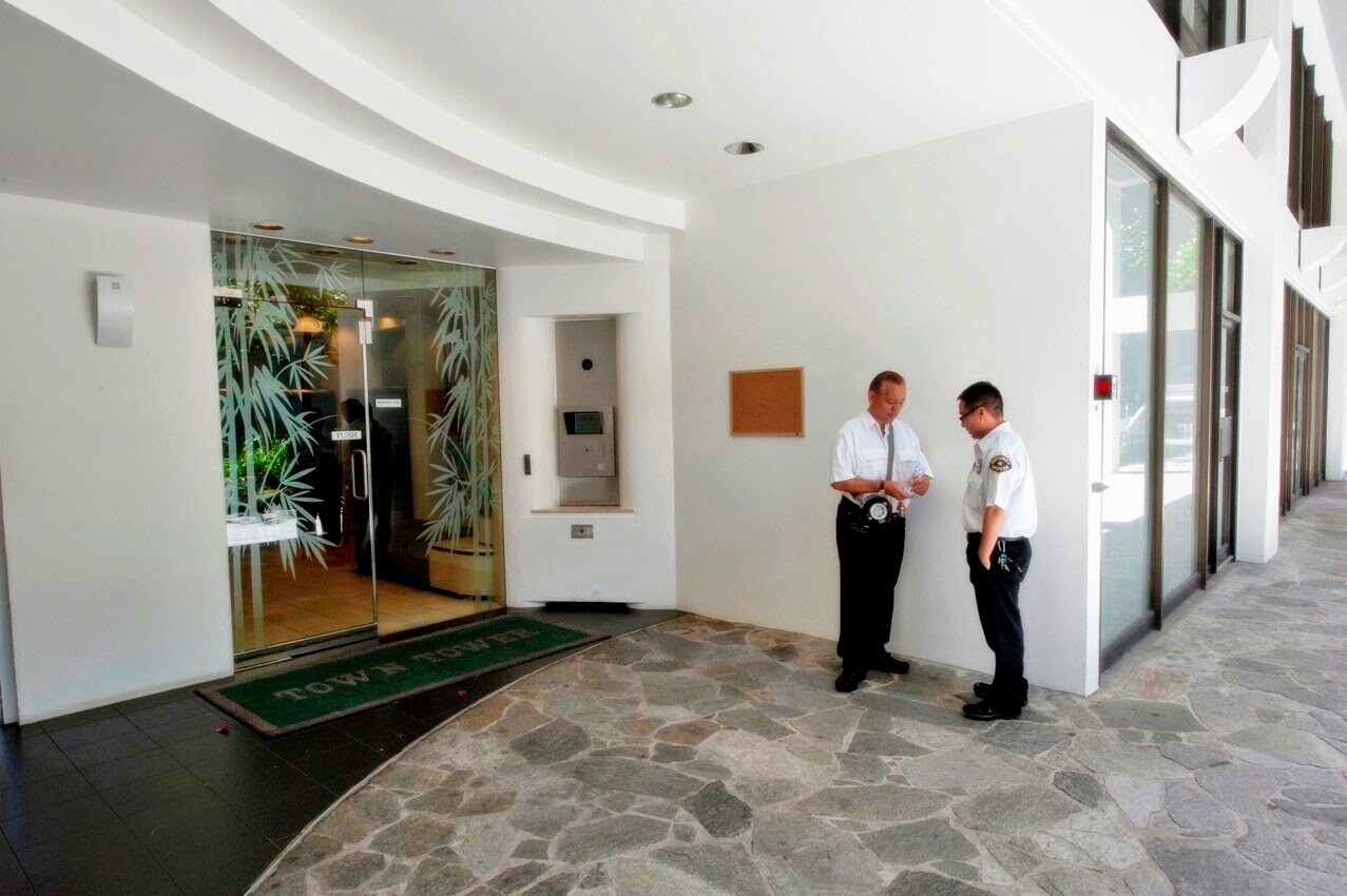 24 hour On-Site Security Guard - 225 Queen St