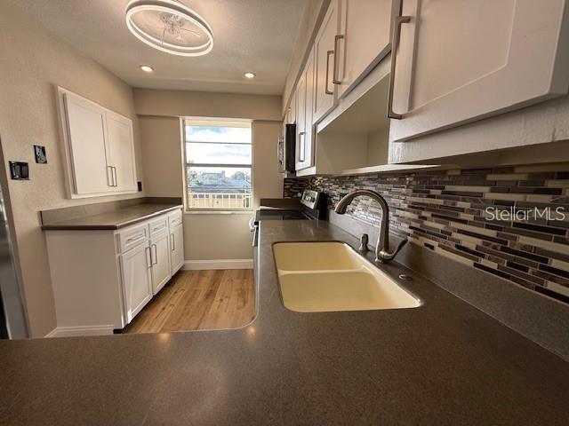 Building Photo - 700 Mirror Terrace NW