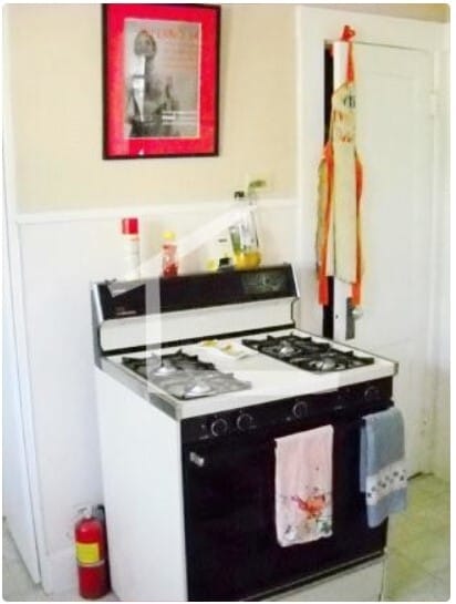 Building Photo - 21 Trapelo St