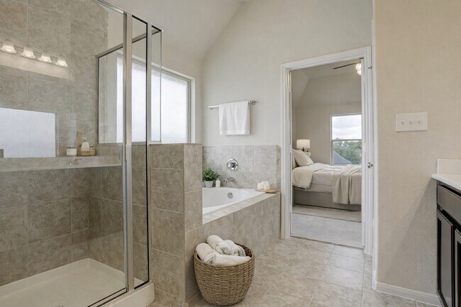 Building Photo - 2706 Painted Sunrise Trail