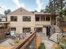 Building Photo - 742 N 94th St